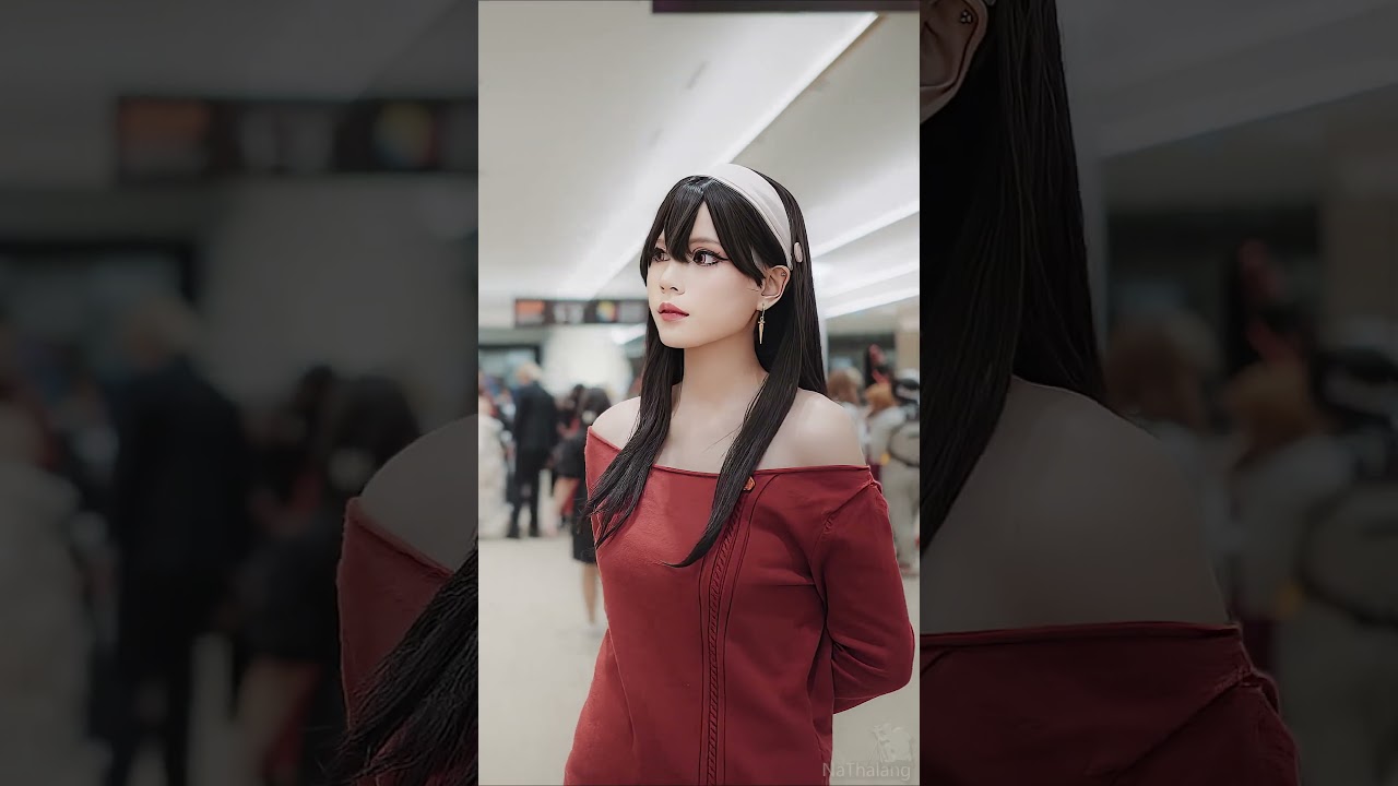 Cosplay: Spy x Family: Yor Forger Cosplayer: Joanna Joestar