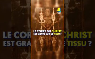Le corps du Christ est gravé sur ce tissu ? #shorts